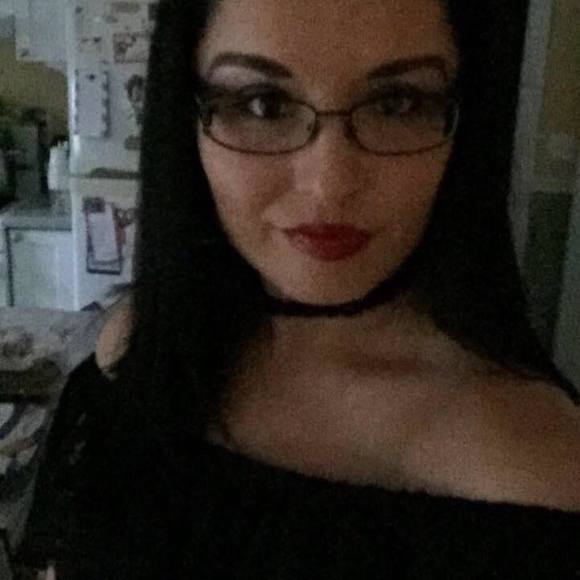 Meet the Posher Other - Meet your Posher, Kristina